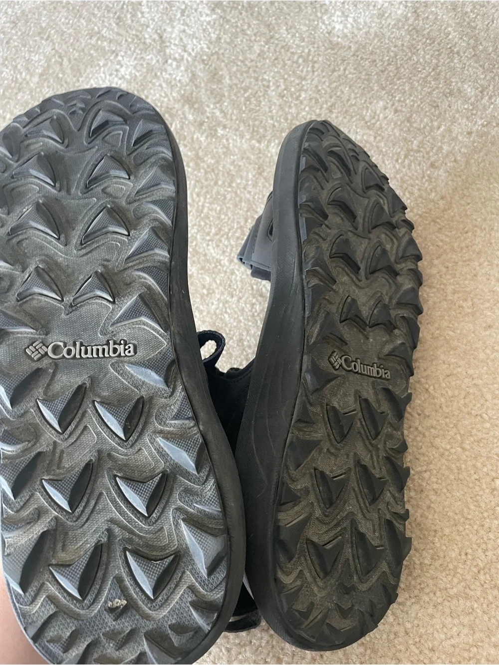 Columbia Men's Black Outdoor Adjustable Sport Sandals. Men size 10‎